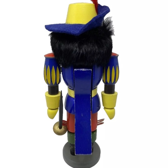 VTG ERZGEBIRGE GERMANY HAND CRAFTED WOODEN LARGE 13" MUSKETEER NUTCRACKER - Picture 9 of 9